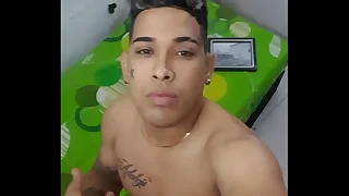 Soy javi quiero que me Aprueven jejeje